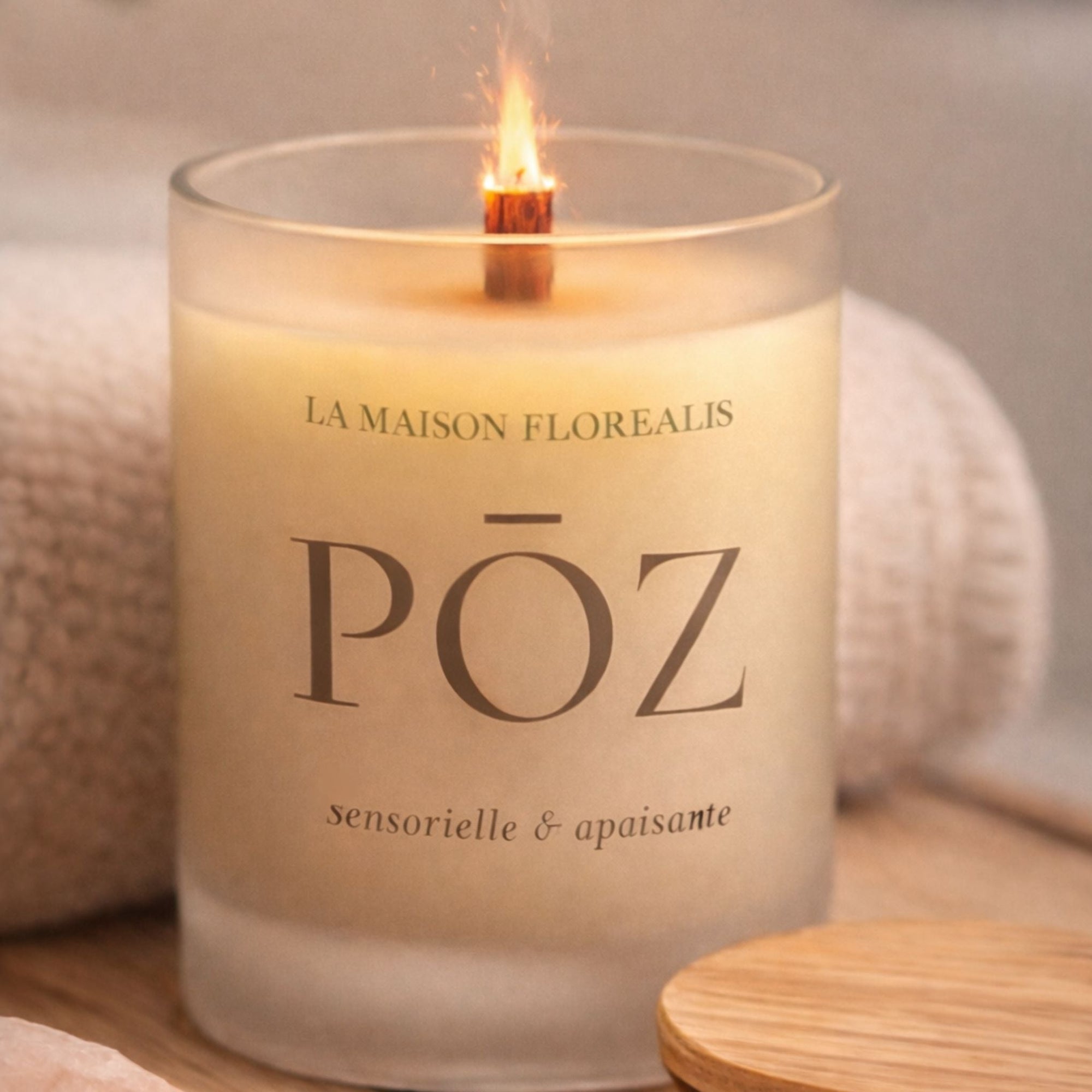 Bougie crépitante incluse dans le Coffret Signature PŌZ